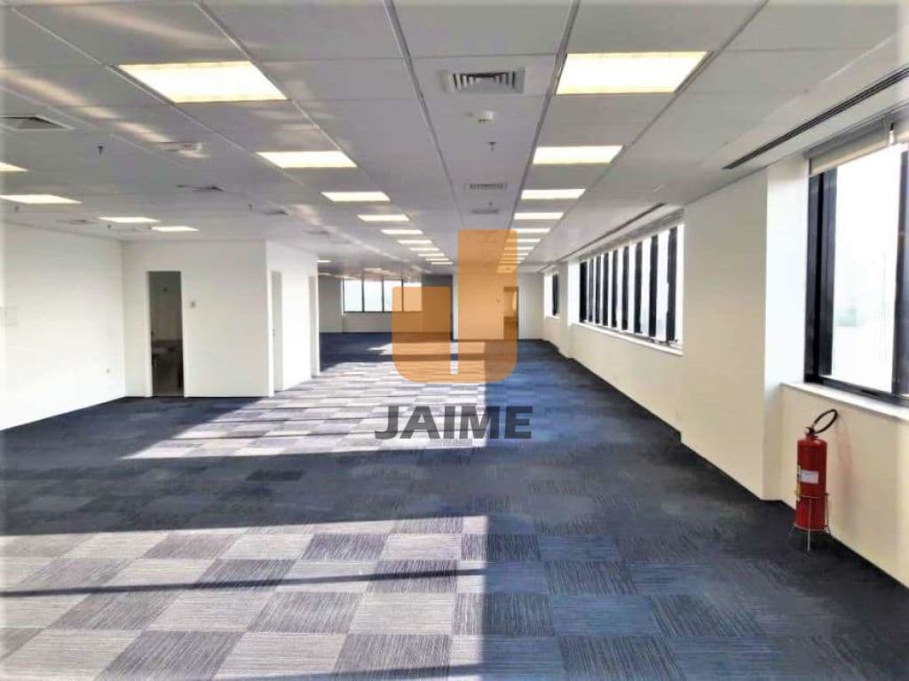 Comercial na R ROBERT BOSCH — Parque Industrial Tomas Edson, São Paulo - foto 2