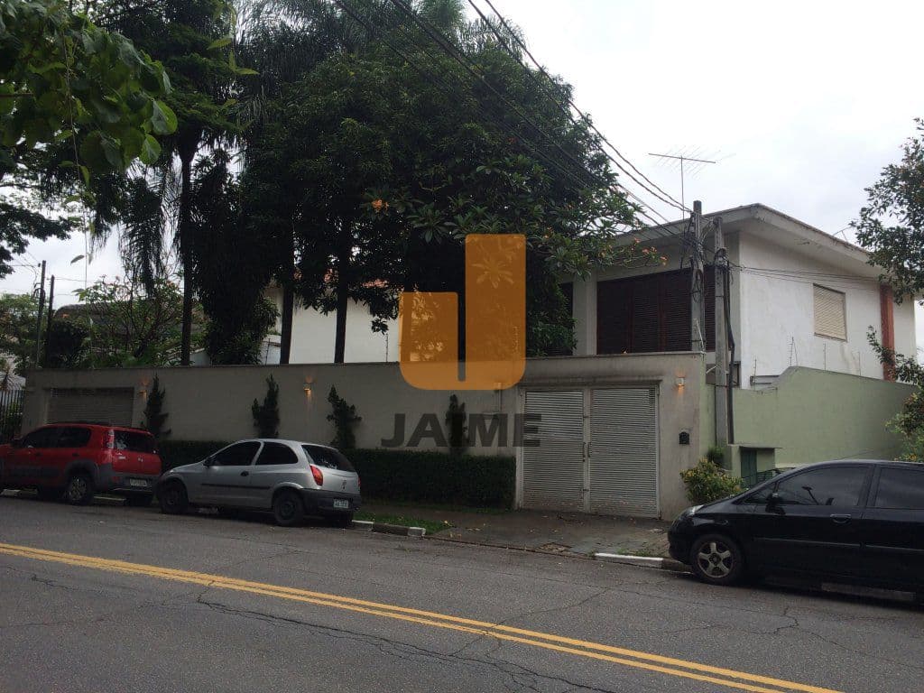 Comercial de 2 dormitórios na R ITÁPOLIS — Pacaembu, São Paulo