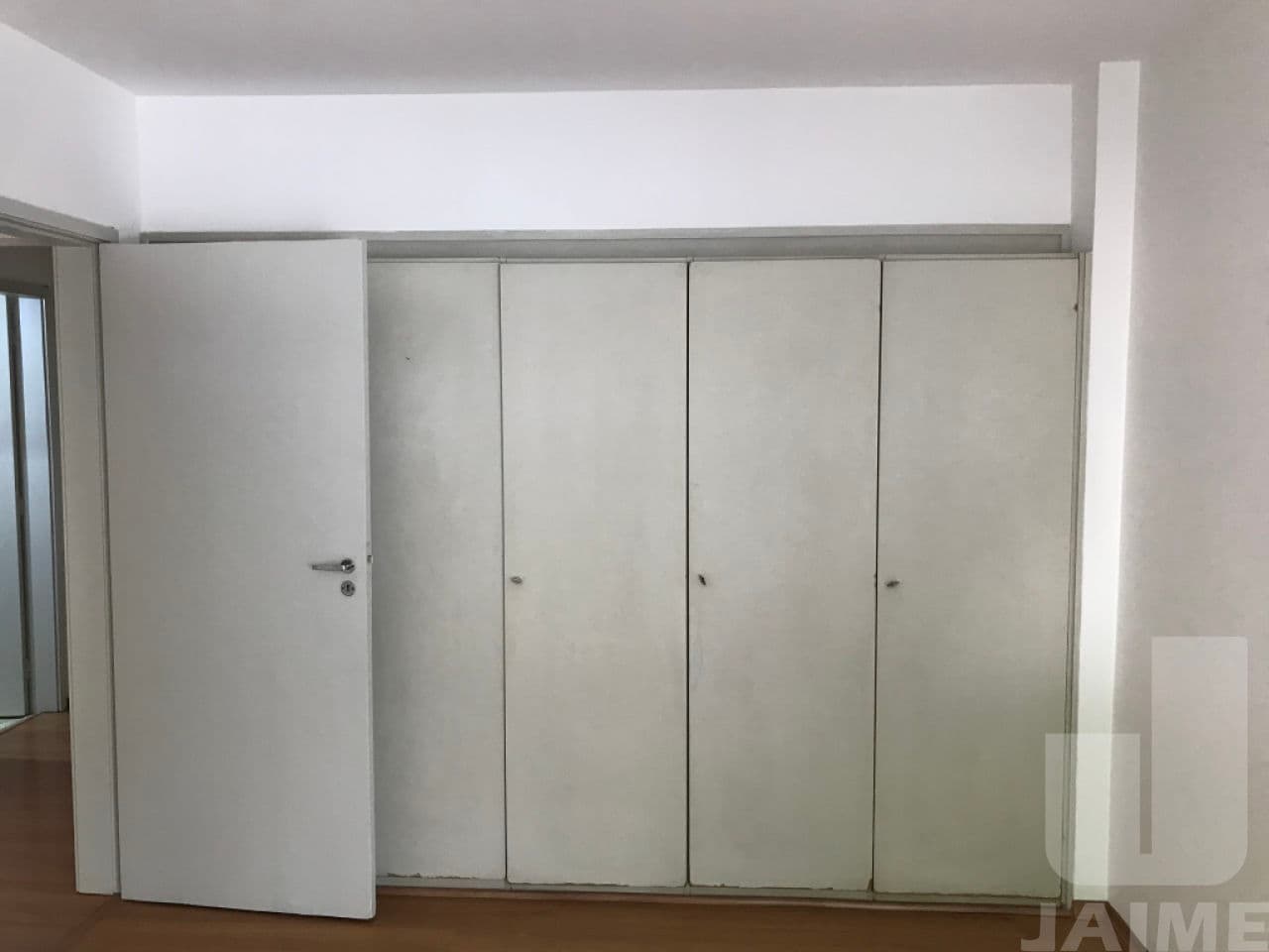 Apartamento de 3 dormitórios na R MATIAS AIRES — Consolação, São Paulo - foto 4