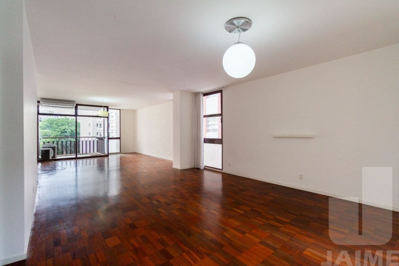 Apartamento de 3 dormitórios na R SERGIPE — Higienópolis, São Paulo - foto 1