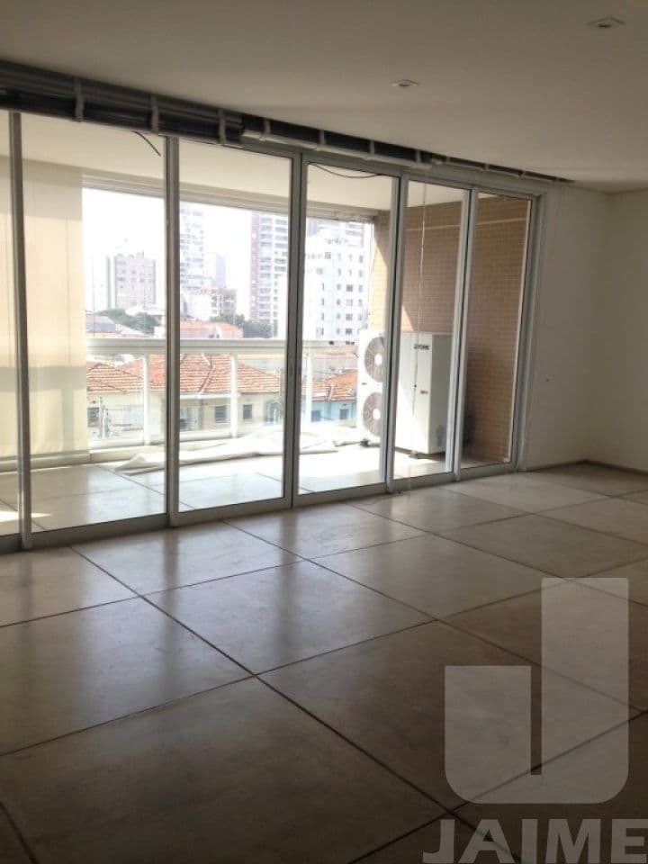 Apartamento de 3 dormitórios na R PINTO GONÇALVES — Perdizes, São Paulo