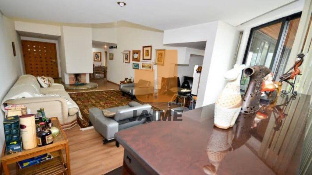 Apartamento de 4 dormitórios na R MARTIM AFONSO — Mercês, São Paulo