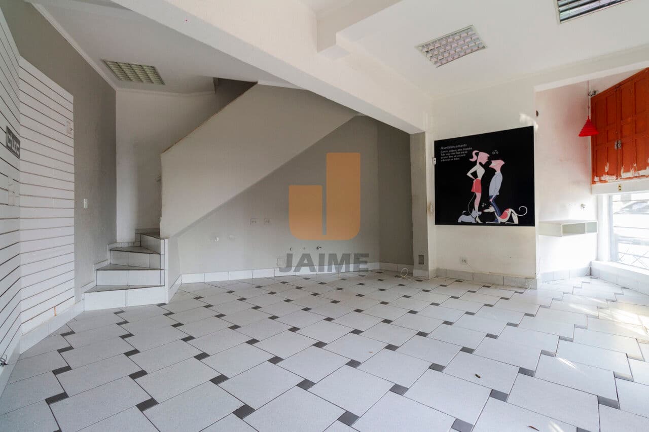 Comercial na R BAHIA — Higienópolis, São Paulo
