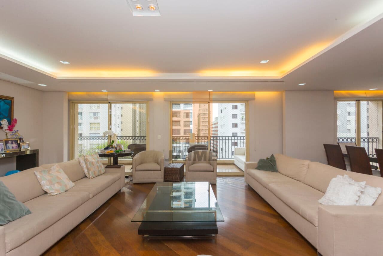 Apartamento de 4 dormitórios na R SÃO VICENTE DE PAULA — Higienópolis, São Paulo