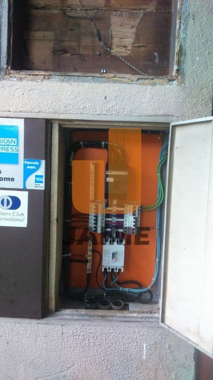 Comercial na R ANHANGÜERA — Barra Funda, São Paulo - foto 5