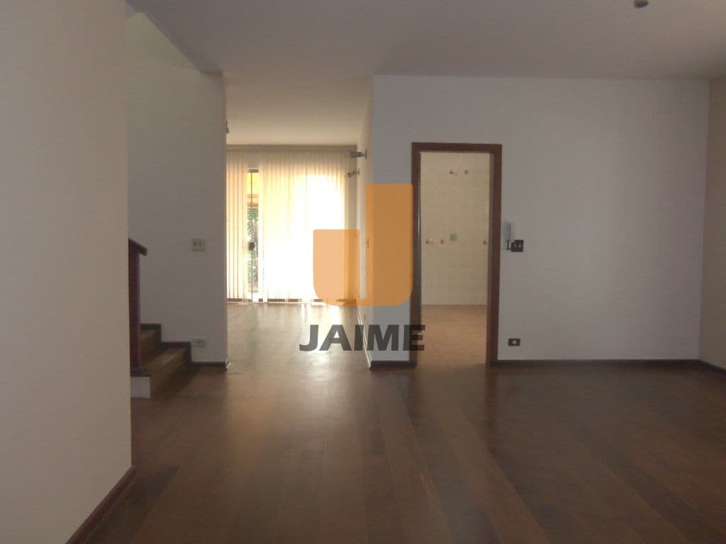Casa de 4 dormitórios na R ANGATUBA — Pacaembu, São Paulo - foto 2