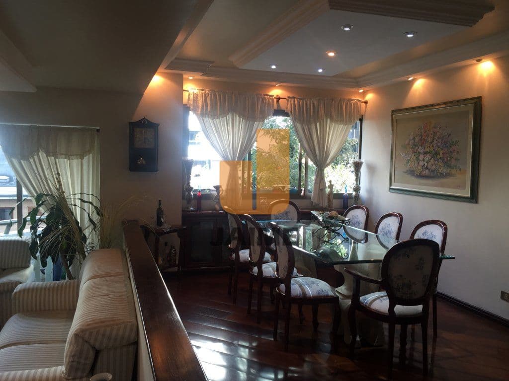 Apartamento de 3 dormitórios na R Júpiter — Aclimação, São Paulo - foto 2