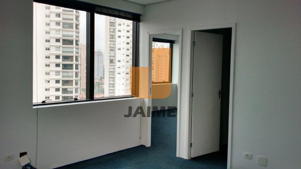 Comercial na R ALCIDES RICARDINI NEVES — Cidade Monções, São Paulo - foto 4