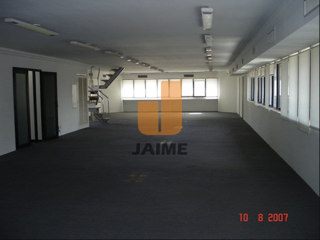 Comercial na AL RAJA GABAGLIA — Vila Olímpia, São Paulo