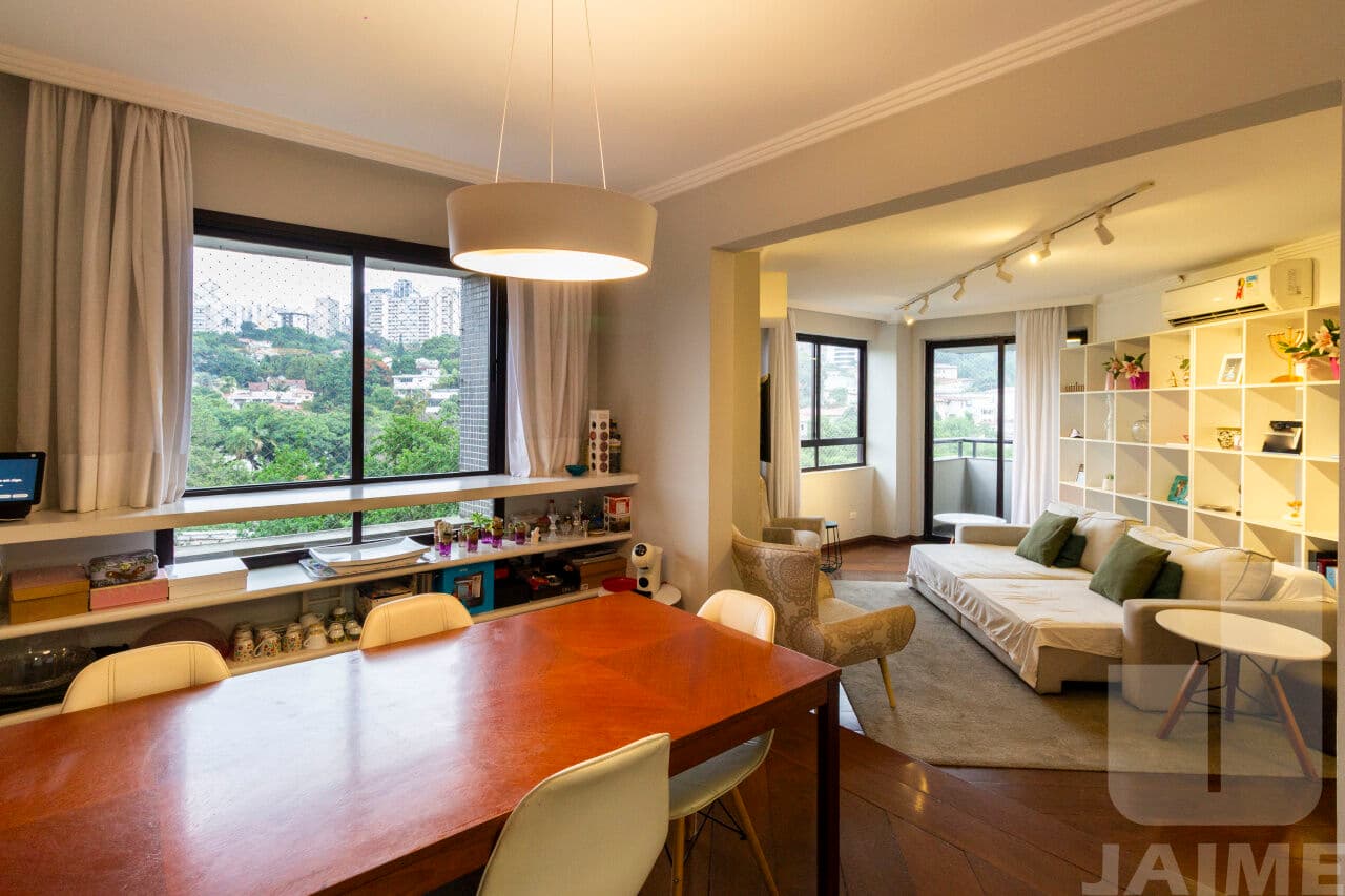 Apartamento de 3 dormitórios na R TUPI — Higienópolis, São Paulo