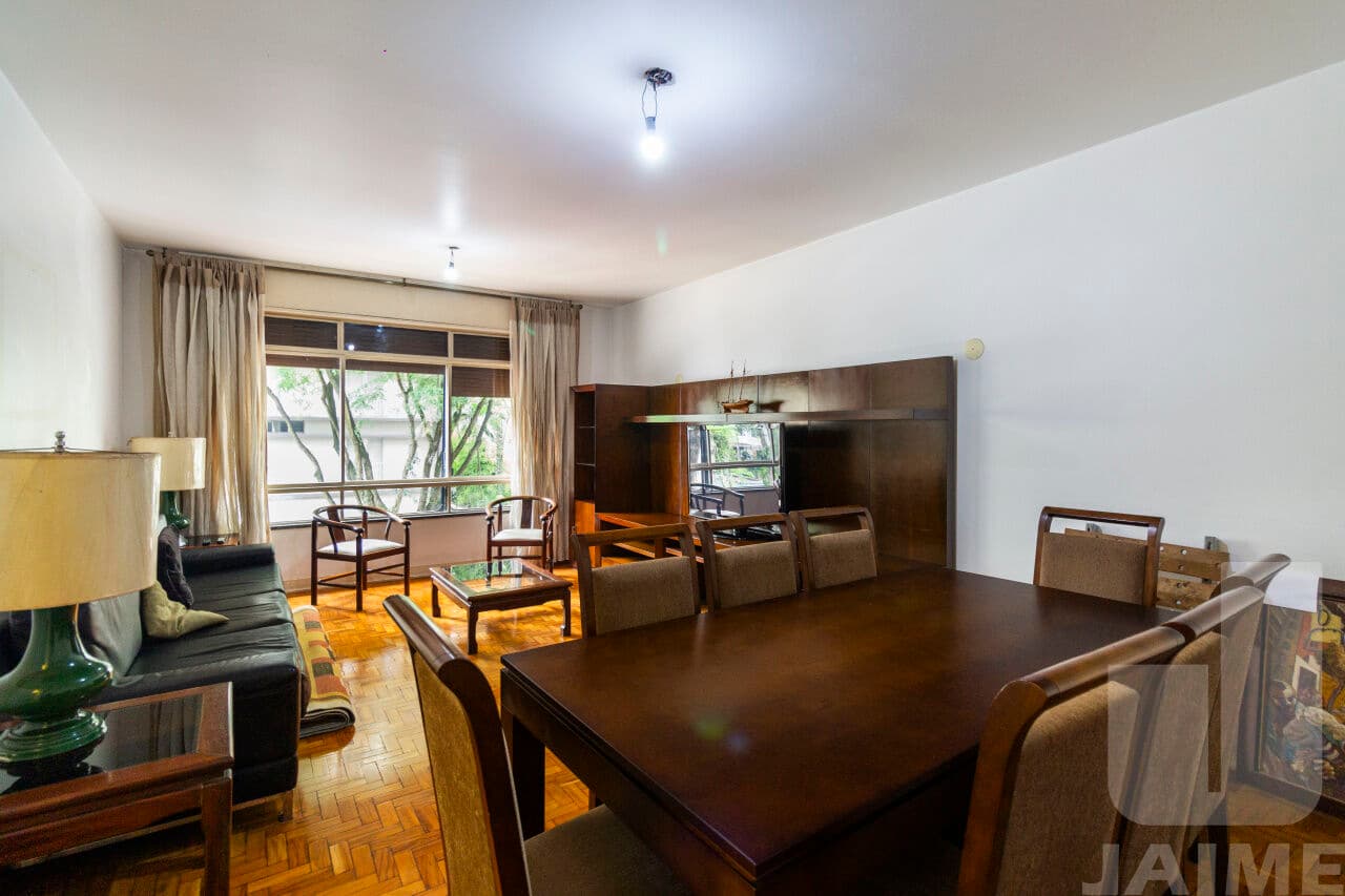 Apartamento de 3 dormitórios na R SERGIPE — Higienópolis, São Paulo