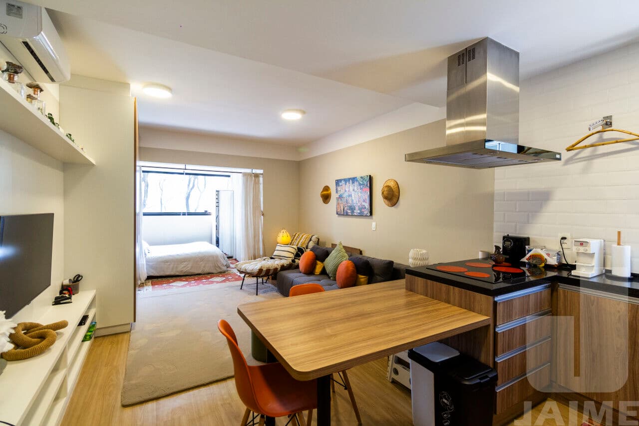 Apartamento de 1 dormitório na R BAHIA — Higienópolis, São Paulo