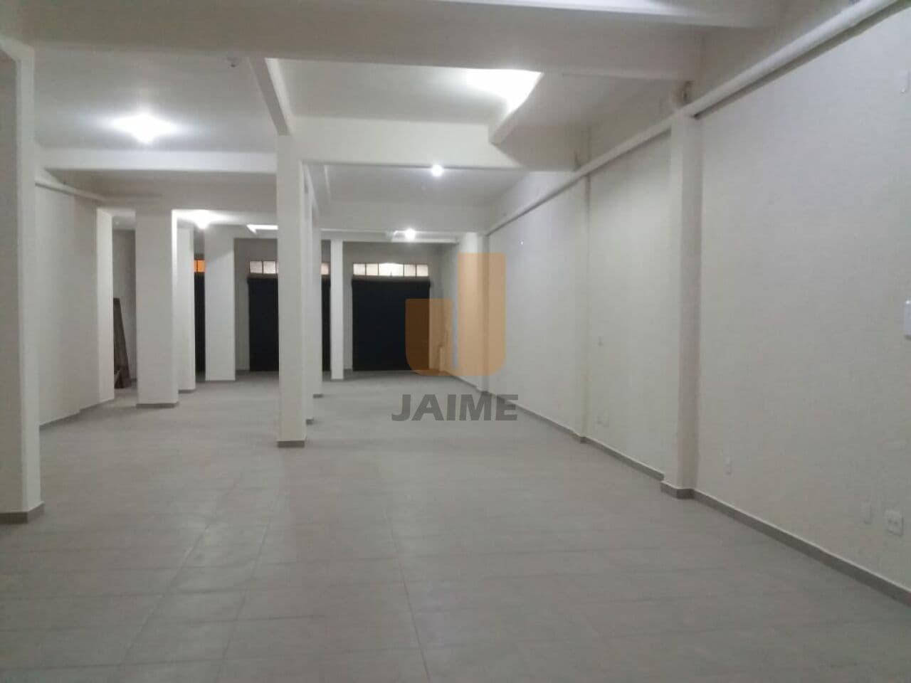 Comercial na R DAS PALMEIRAS — Santa Cecília, São Paulo - foto 4