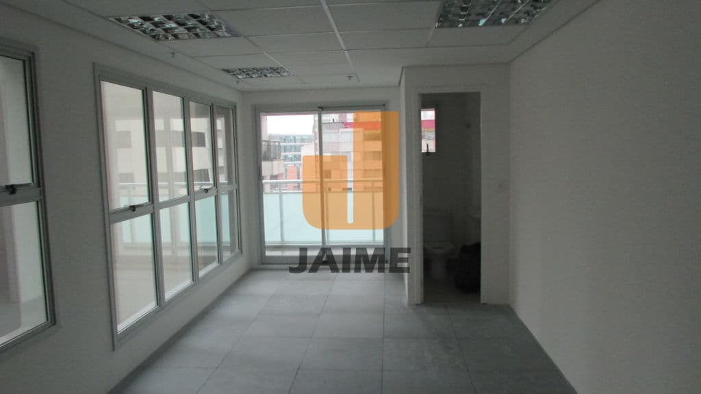 Comercial na R Lincoln Albuquerque — Perdizes, São Paulo - foto 2