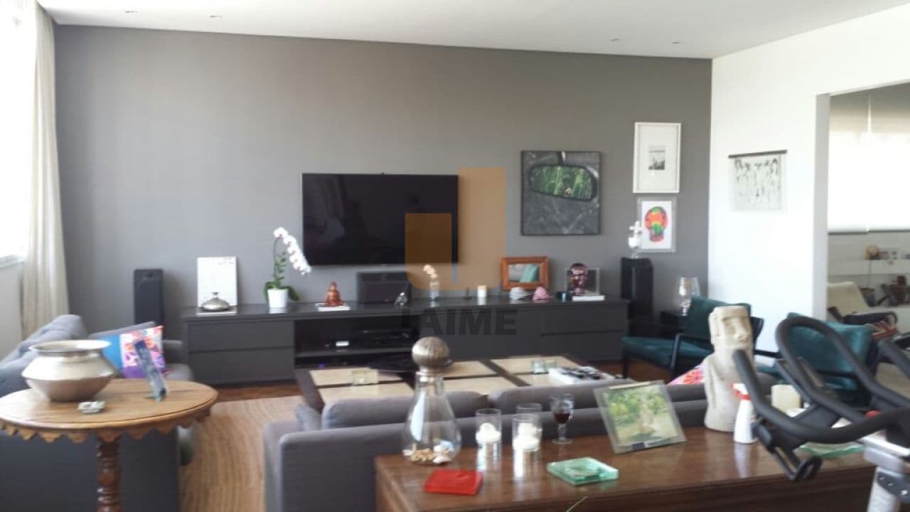 Apartamento de 3 dormitórios na R PIAUÍ — Higienópolis, São Paulo