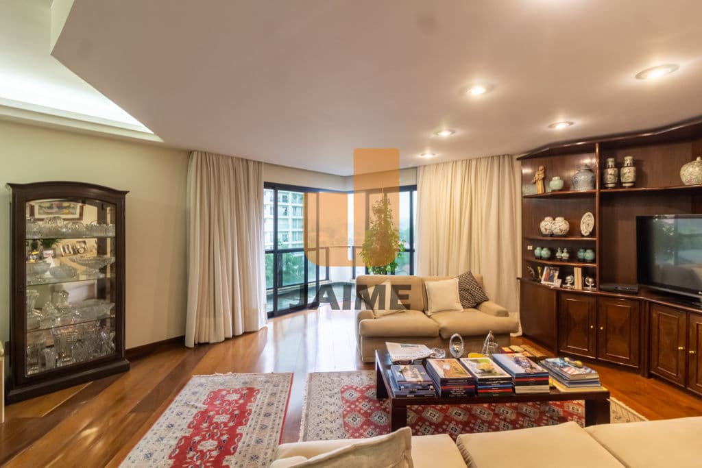 Apartamento de 3 dormitórios na R BAHIA — Higienópolis, São Paulo