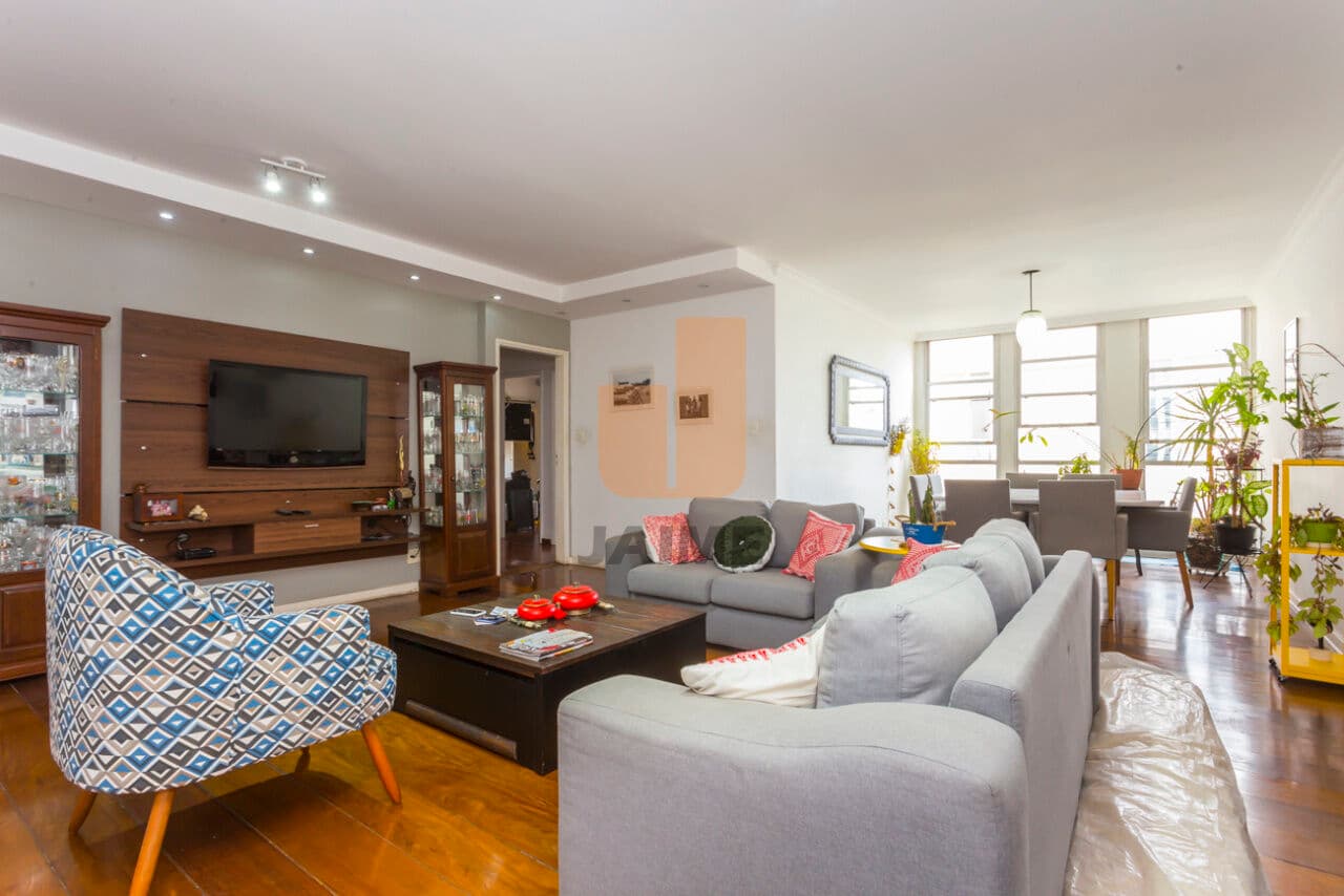 Apartamento de 3 dormitórios na AL BARROS — Higienópolis, São Paulo