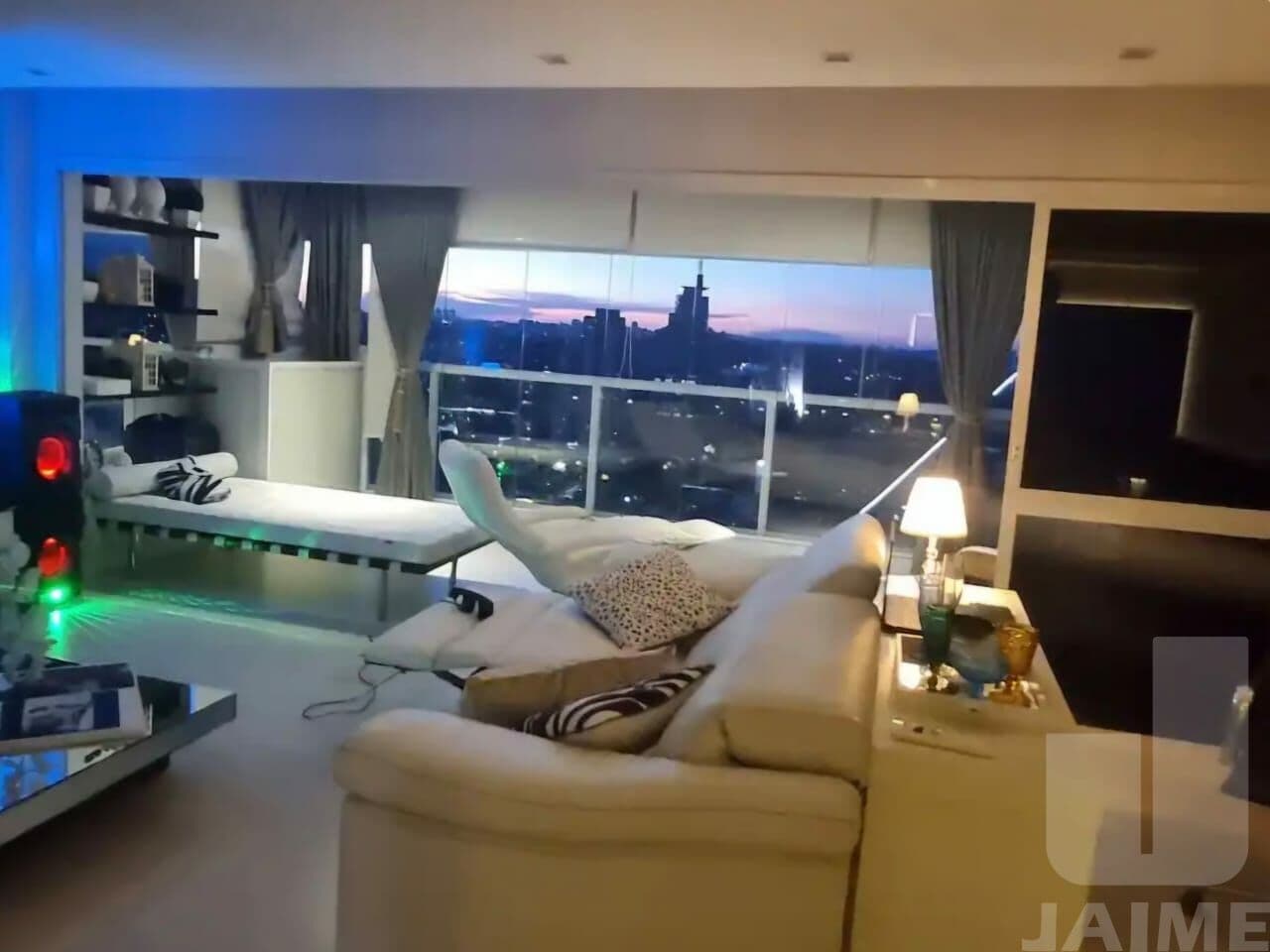 Apartamento de 2 dormitórios na R FERNÃO DIAS — Pinheiros, São Paulo - foto 2