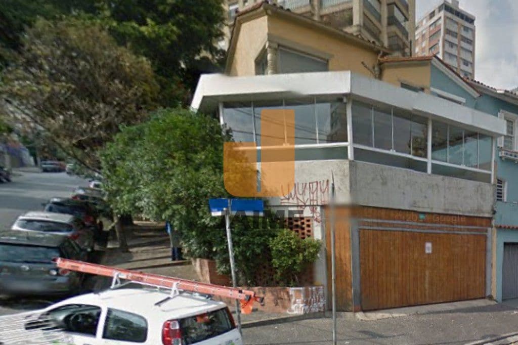 Casa de 2 dormitórios na R MINISTRO GODÓI — Perdizes, São Paulo