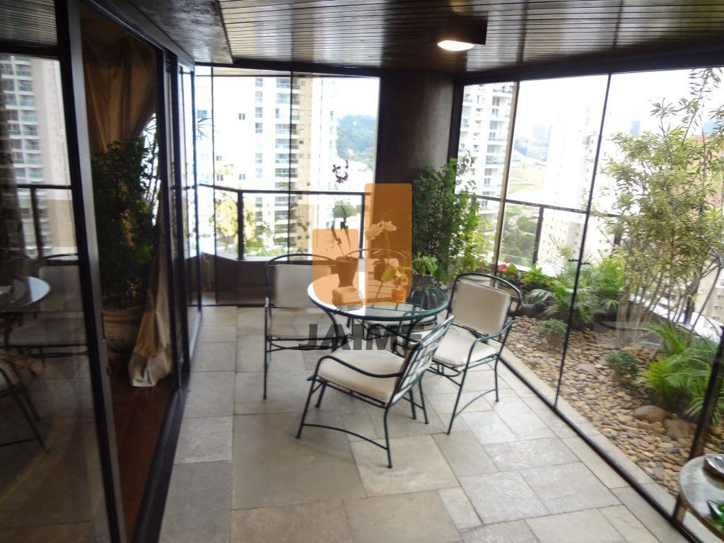 Apartamento em Paraíso do Morumbi
