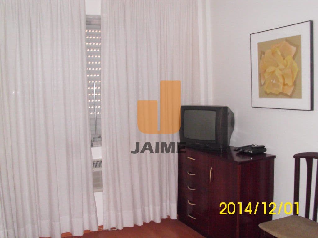 Apartamento de 3 dormitórios na AV MARECHAL DEODORO — Gonzaga, São Paulo