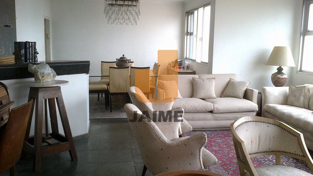 Apartamento de 3 dormitórios na R CAYOWAÁ — Sumaré, São Paulo