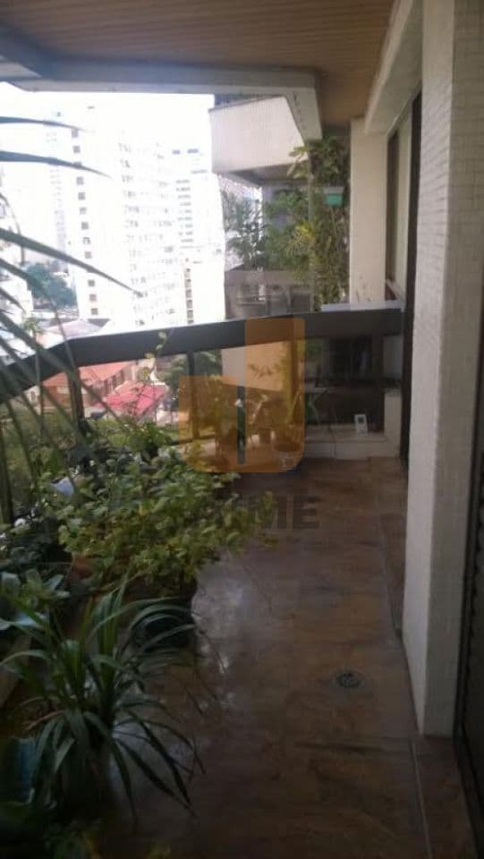 Apartamento de 3 dormitórios na R DOUTOR CÂNDIDO ESPINHEIRA — Perdizes, São Paulo