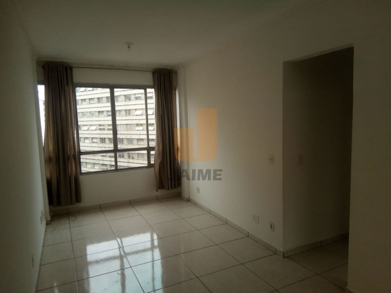 Apartamento de 2 dormitórios na R TUPI — Higienópolis, São Paulo