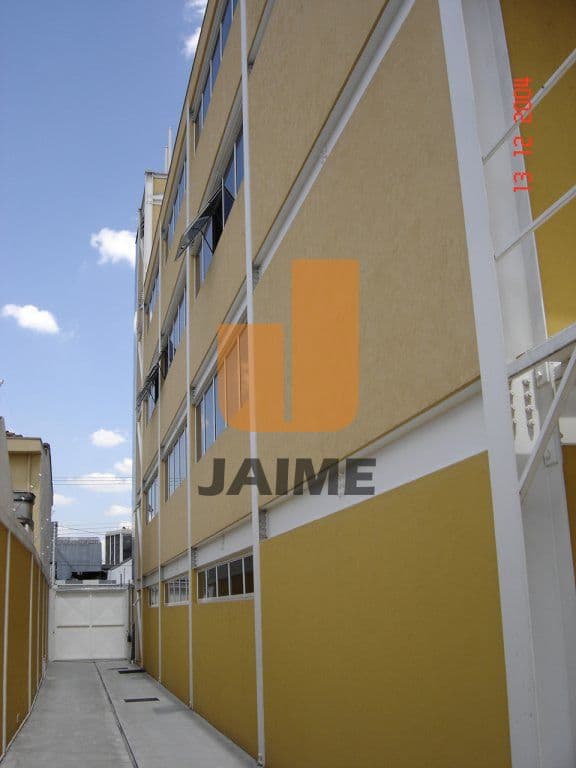 Comercial na R ANHANGÜERA — Barra Funda, São Paulo