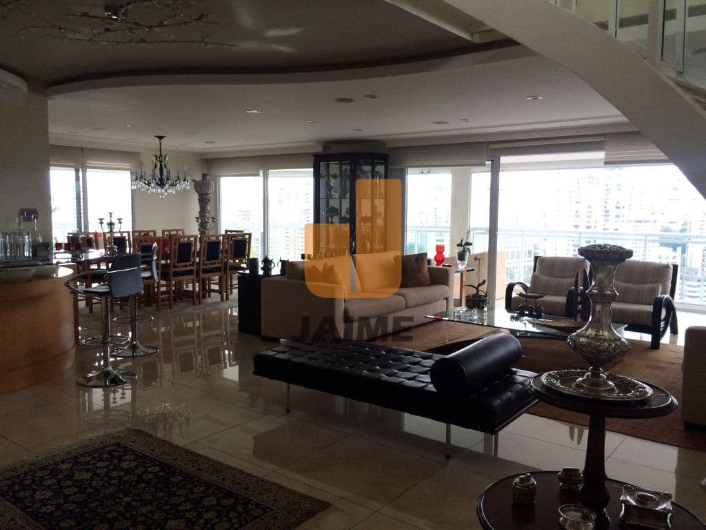 Apartamento de 4 dormitórios na R CONSELHEIRO FERNANDES TORRES — Perdizes, São Paulo - foto 2