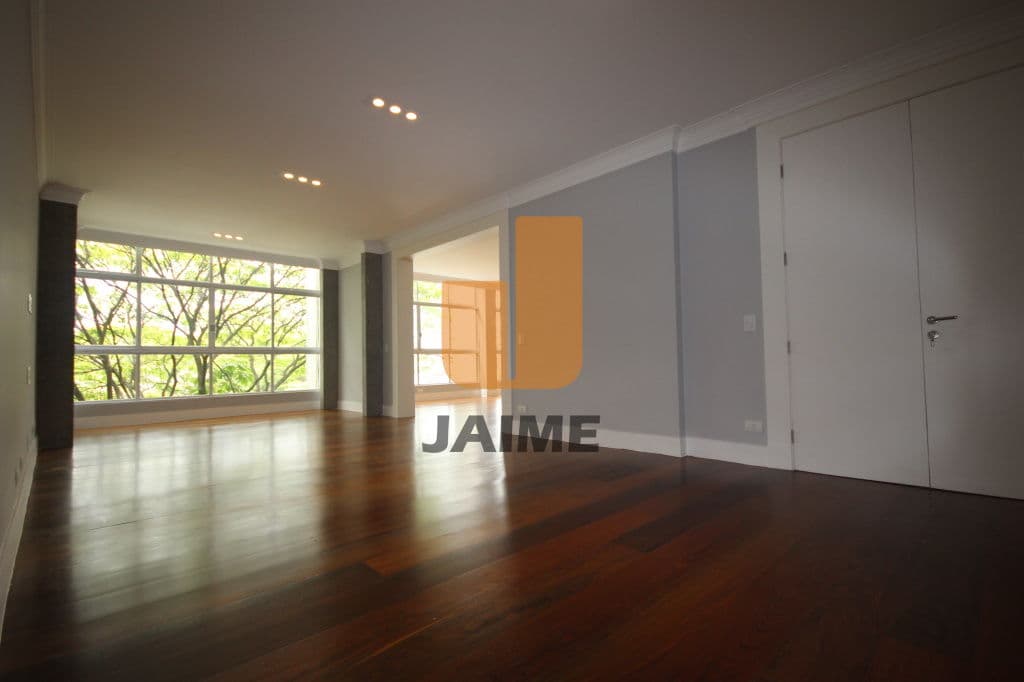 Apartamento em Morro dos Ingleses