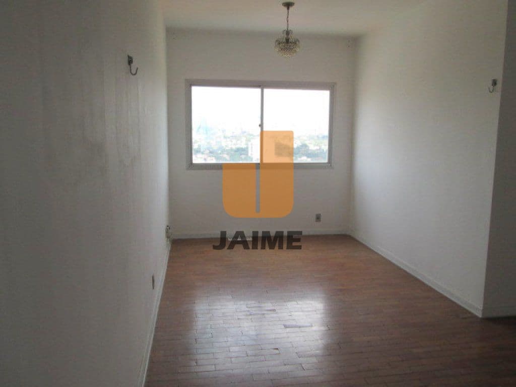 Apartamento em Alto de Pinheiros