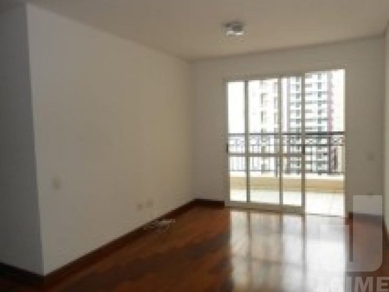 Apartamento em Cerqueira César
