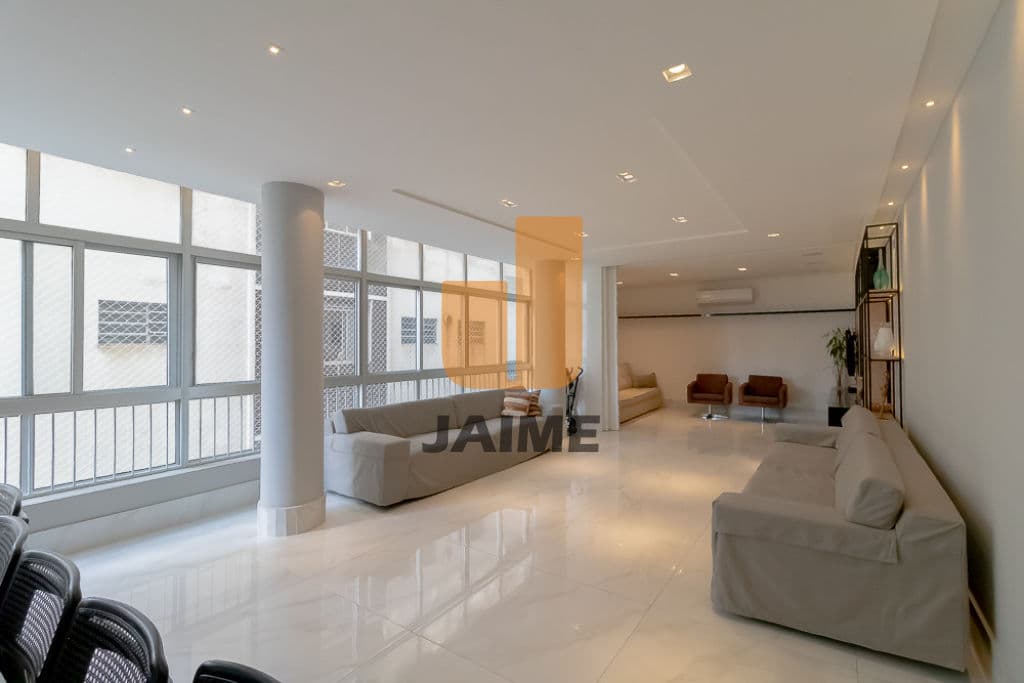 Apartamento de 3 dormitórios na R DOUTOR ALBUQUERQUE LINS — Higienópolis, São Paulo