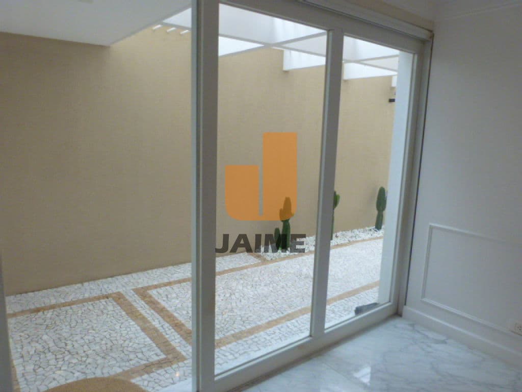 Casa de 4 dormitórios na R LIVREIRO SARAIVA — Pacaembu, São Paulo - foto 5