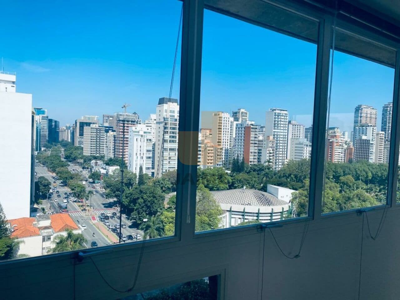Comercial na AV BRIGADEIRO FARIA LIMA — Jardim Paulistano, São Paulo - foto 2