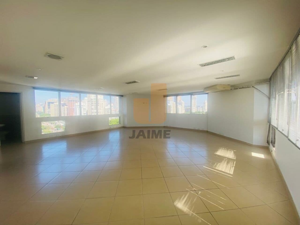 Comercial na AV BRIGADEIRO FARIA LIMA — Jardim Paulistano, São Paulo - foto 5