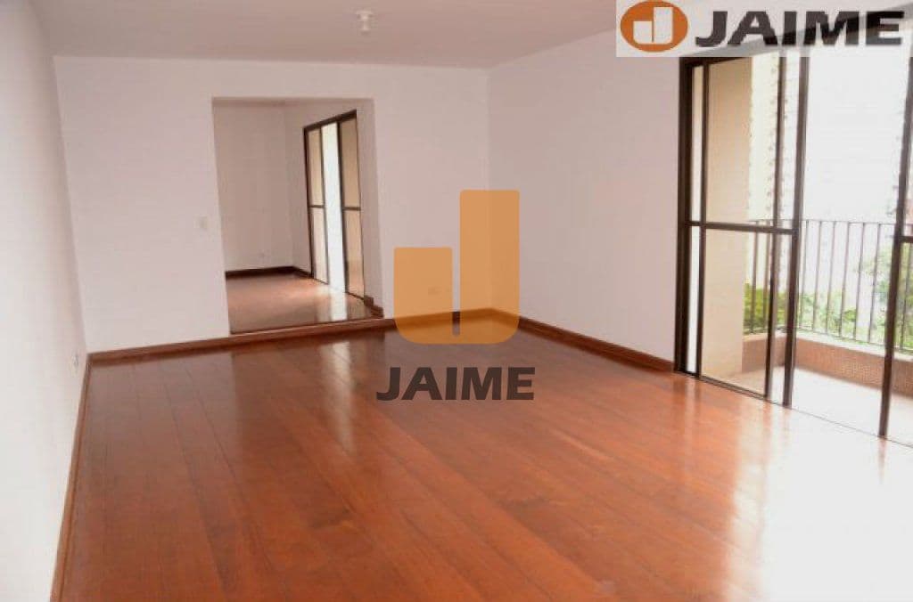 Apartamento em Campo Belo