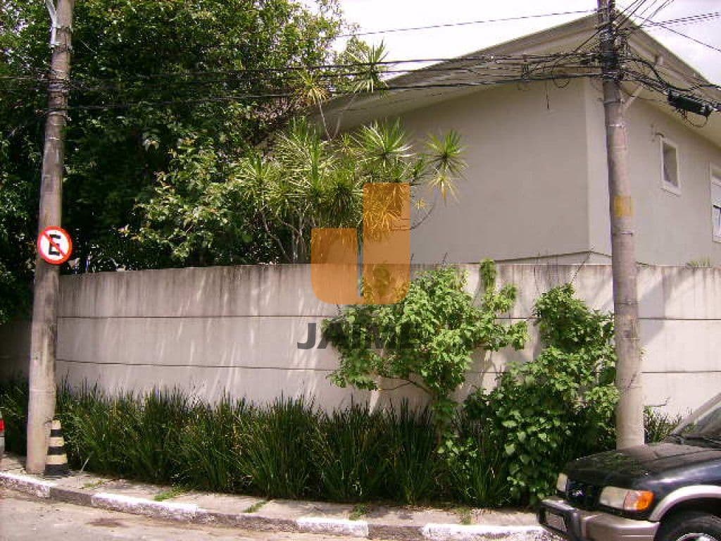 Casa em Cidade Monções