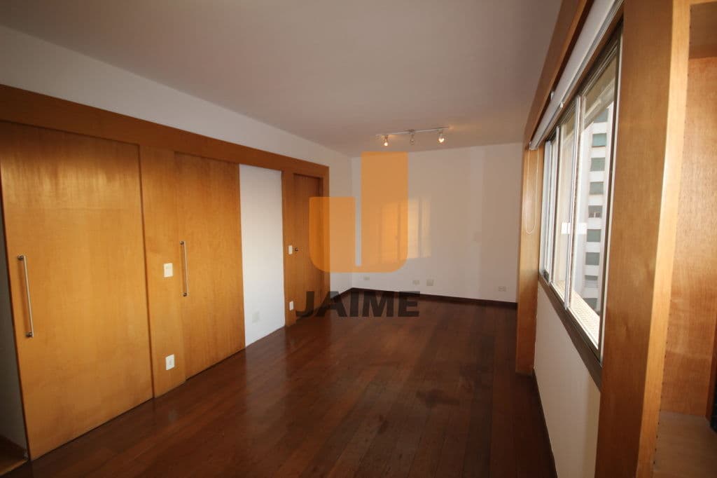 Apartamento de 3 dormitórios na R JOÃO MOURA — Pinheiros, São Paulo - foto 3