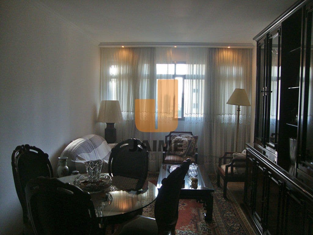 Apartamento em Vila Anglo Brasileira