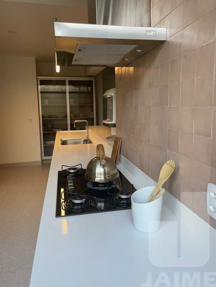 Apartamento de 3 dormitórios na R MONTE ALEGRE — Perdizes, São Paulo - foto 3