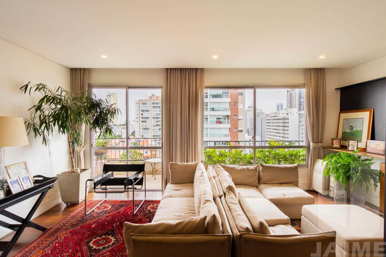 Apartamento de 3 dormitórios na R HAVAÍ — Sumaré, São Paulo - foto 2