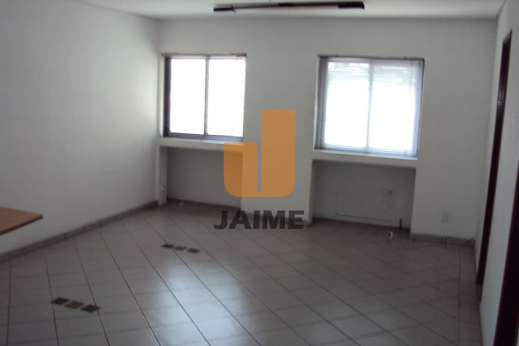 Comercial na R JOAQUIM MANUEL DE MACEDO — Barra Funda, São Paulo - foto 2