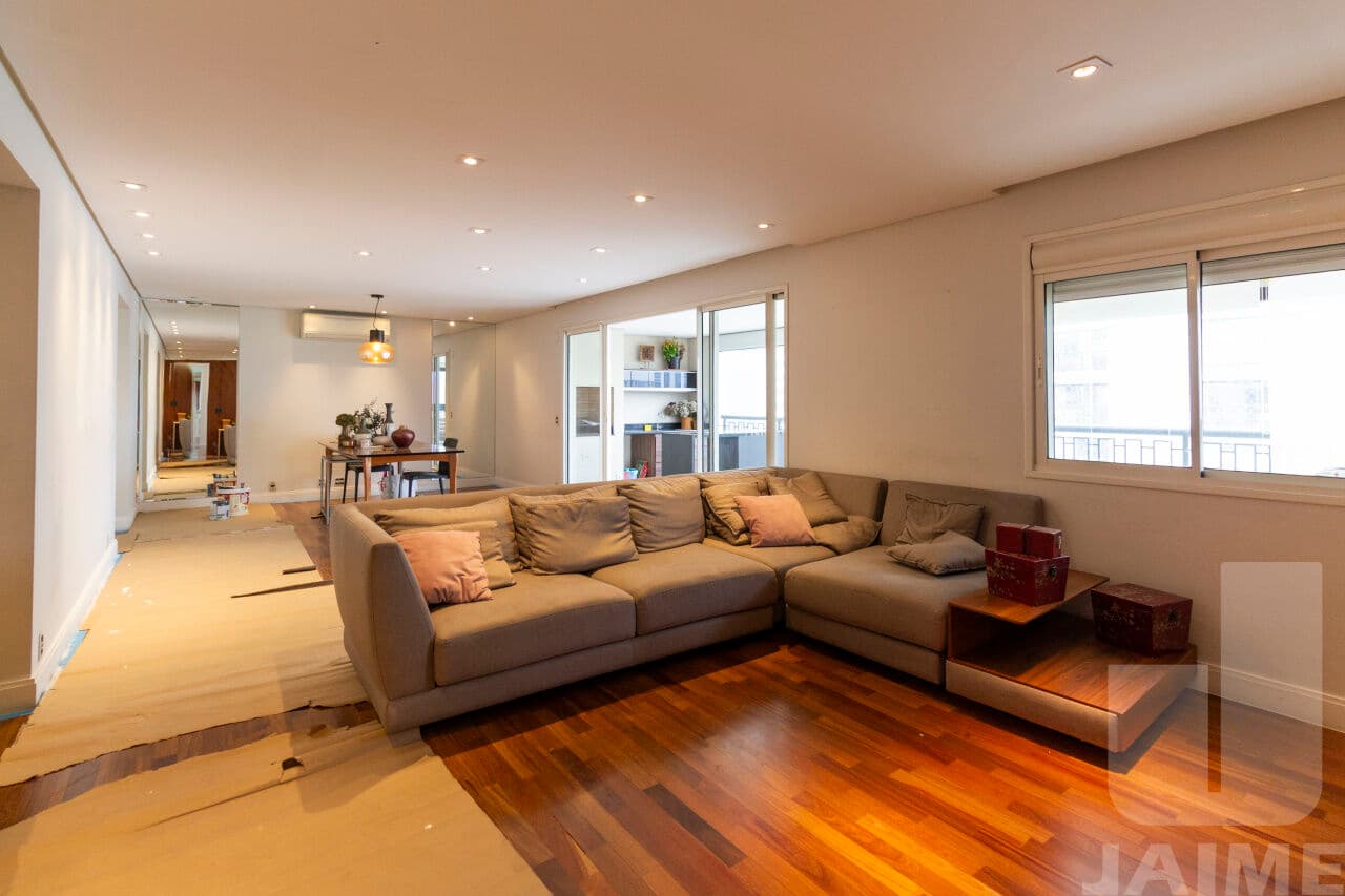 Apartamento em Parque Industrial Tomas Edson