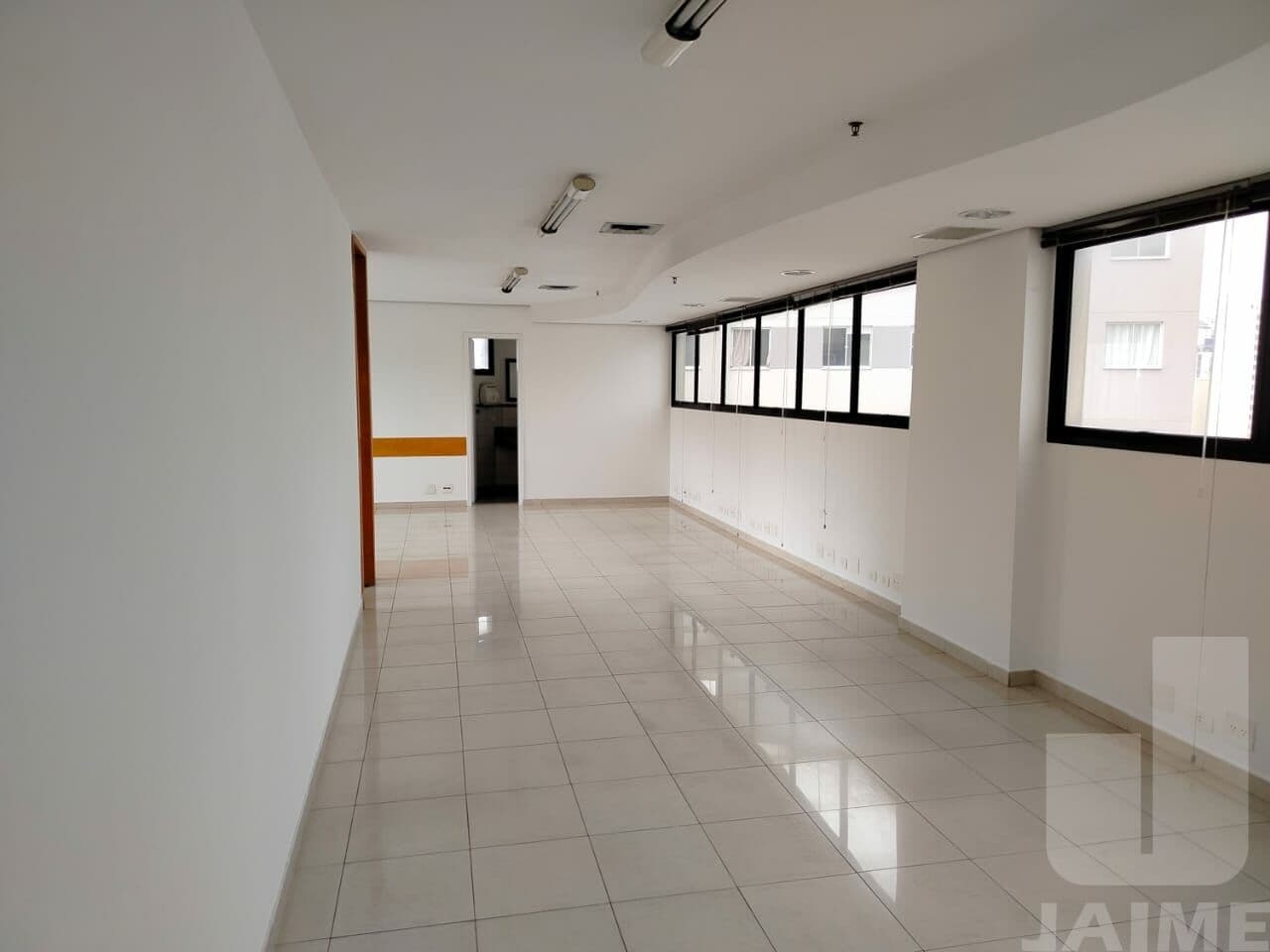 Comercial na AV AURO SOARES DE MOURA ANDRADE — Barra Funda, São Paulo - foto 3