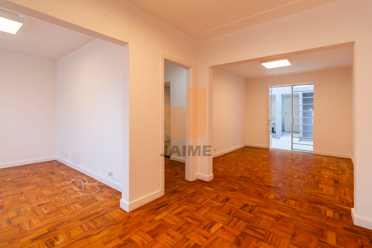 Casa de 3 dormitórios na R TINHORÃO — Higienópolis, São Paulo - foto 2