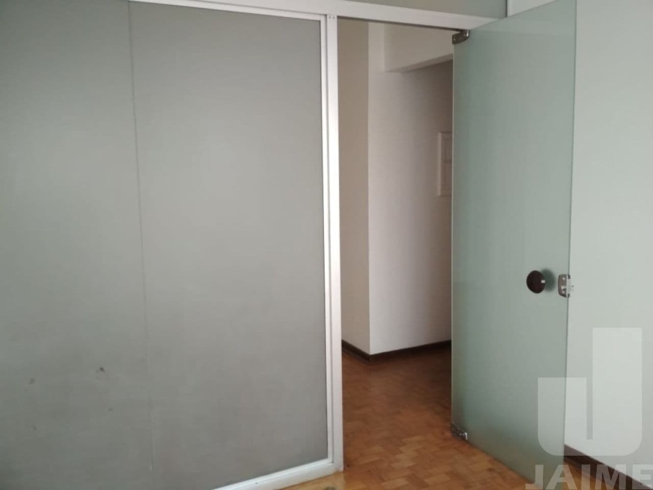 Comercial na AV Cruzeiro do Sul — Santana, São Paulo - foto 4