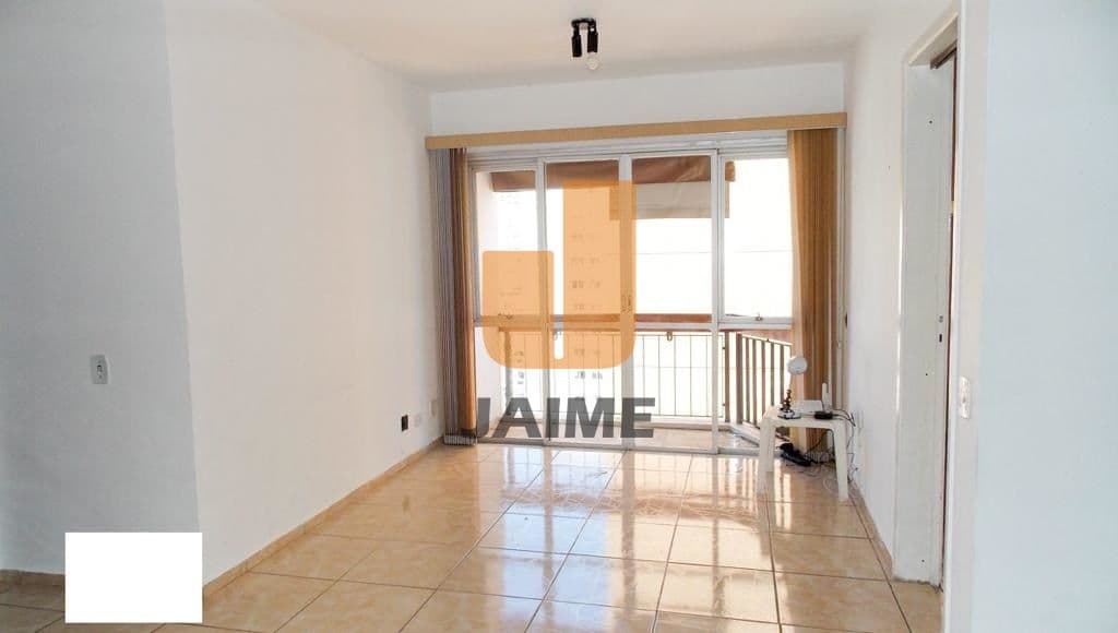 Apartamento de 3 dormitórios na R AIMBERÊ — Perdizes, São Paulo