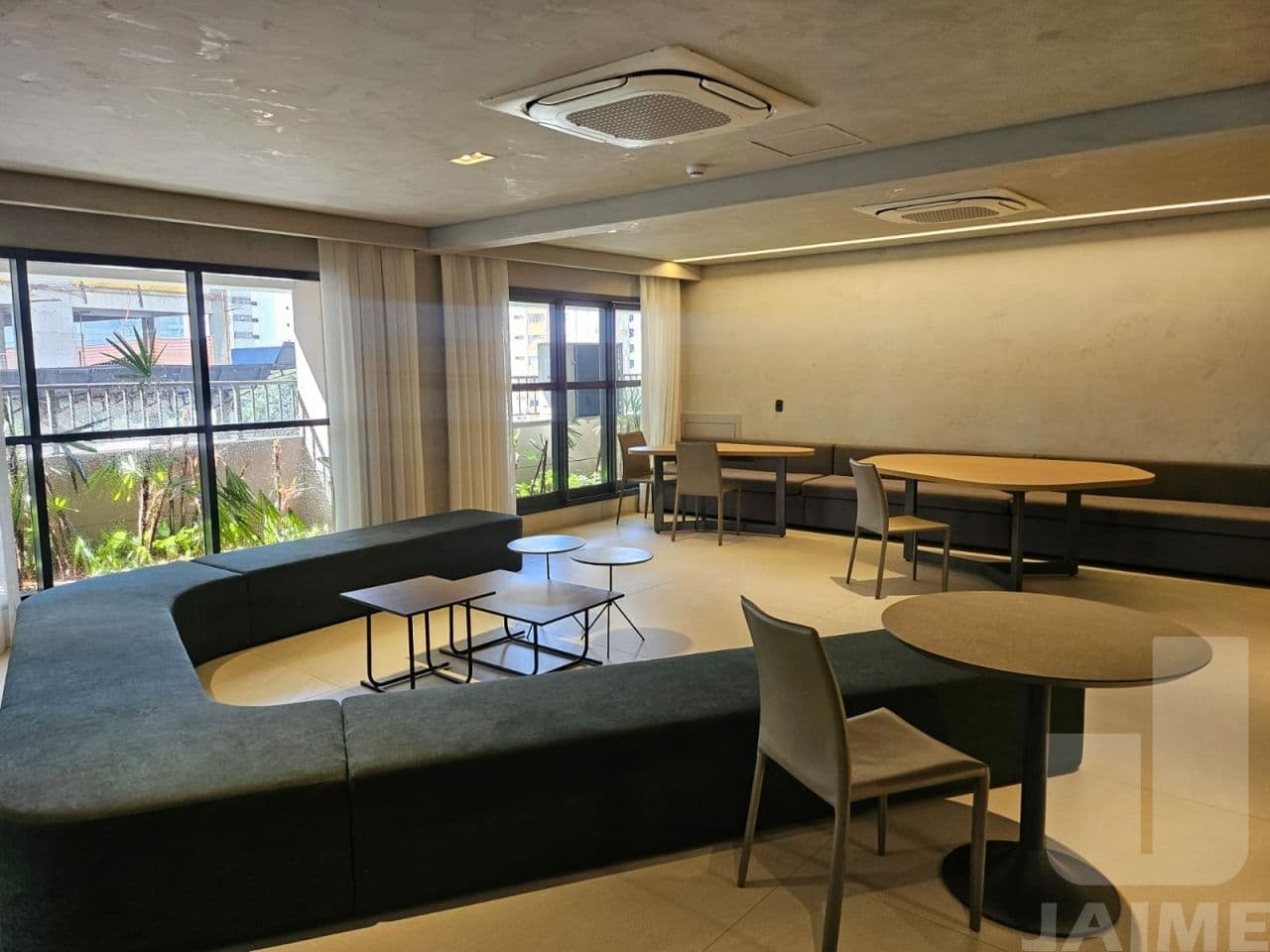 Apartamento de 1 dormitório na AV Sumaré — Perdizes, São Paulo